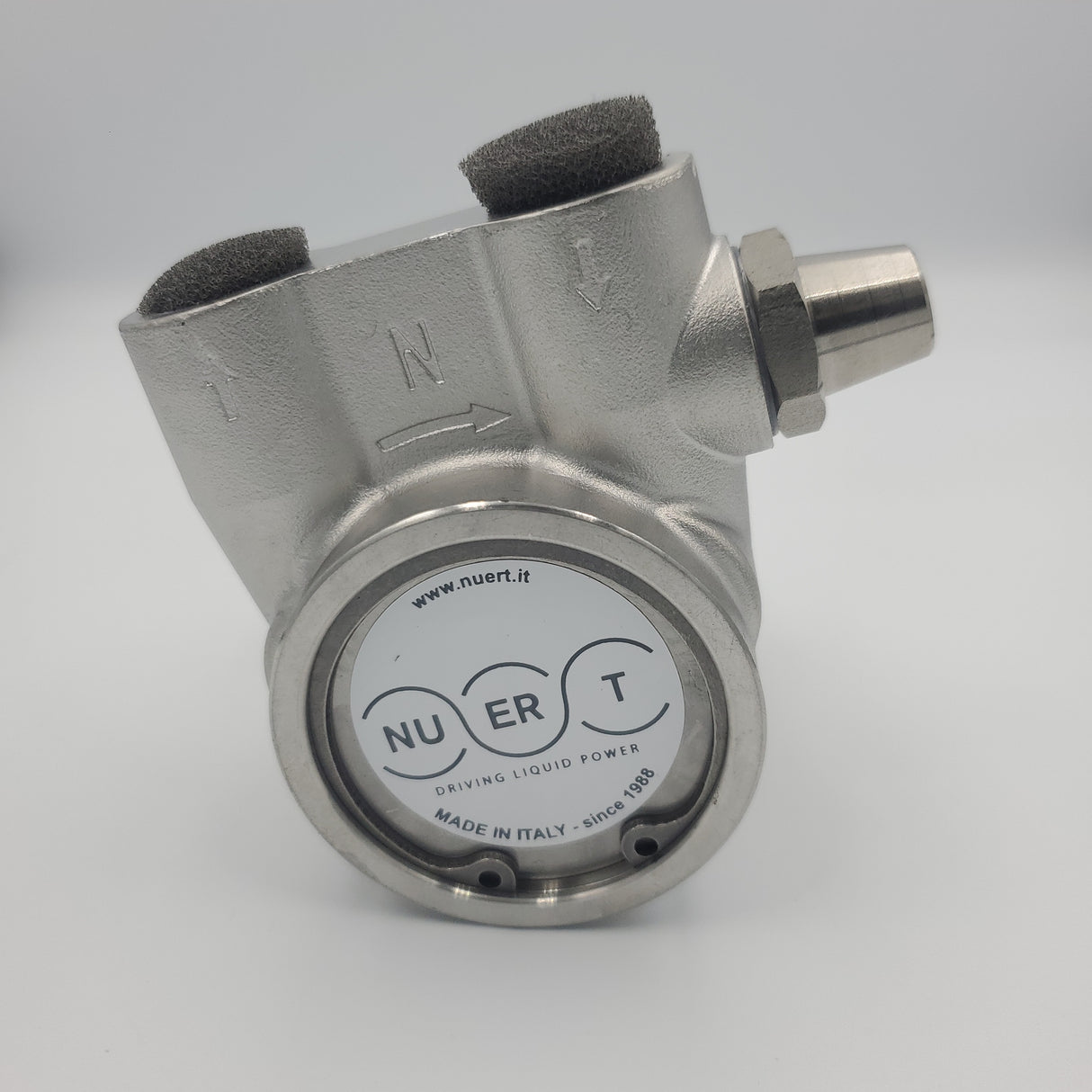 Compact stainless steel rotary pump 150 L/h