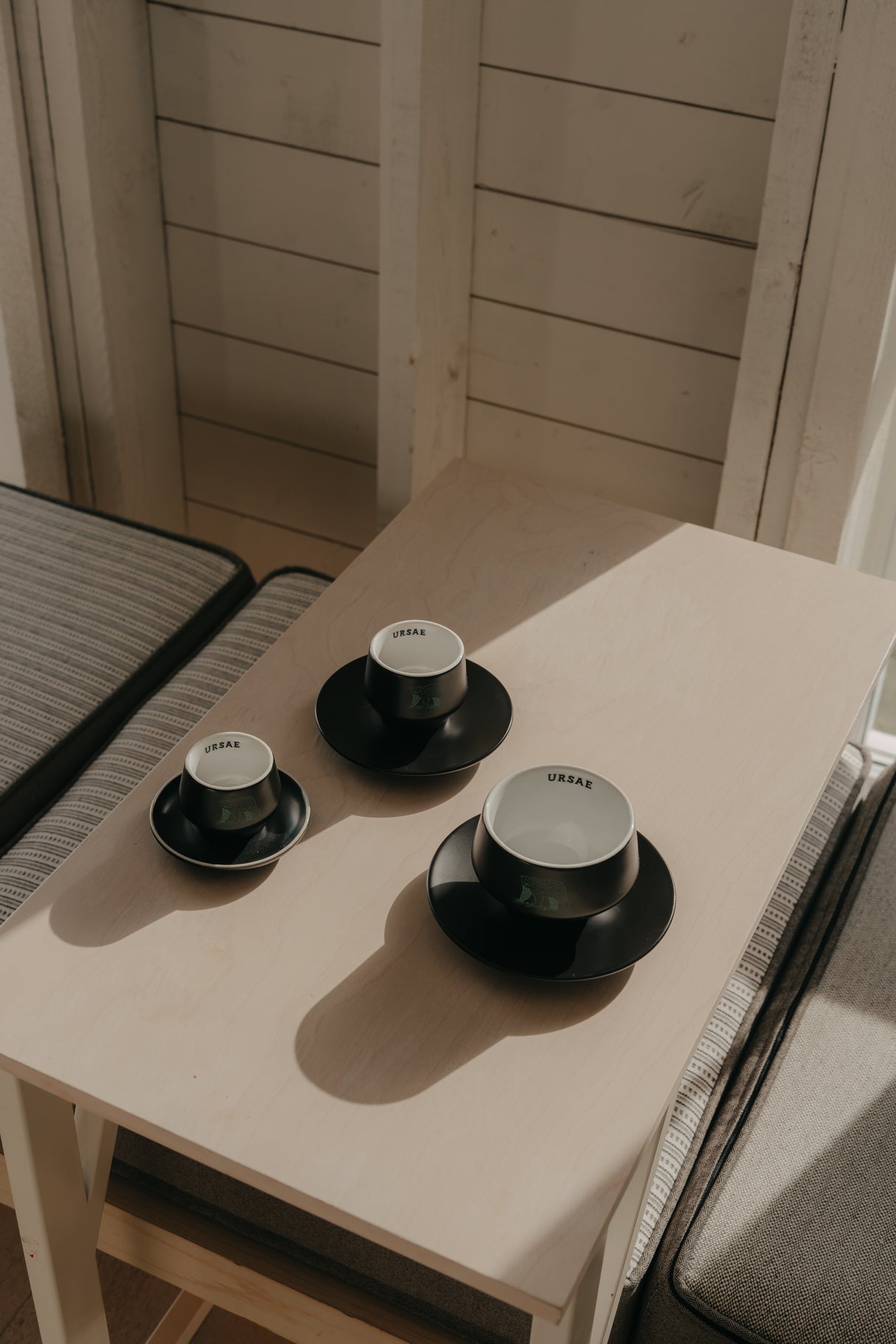 Ursae - Tasse à café Maniko avec soucoupe