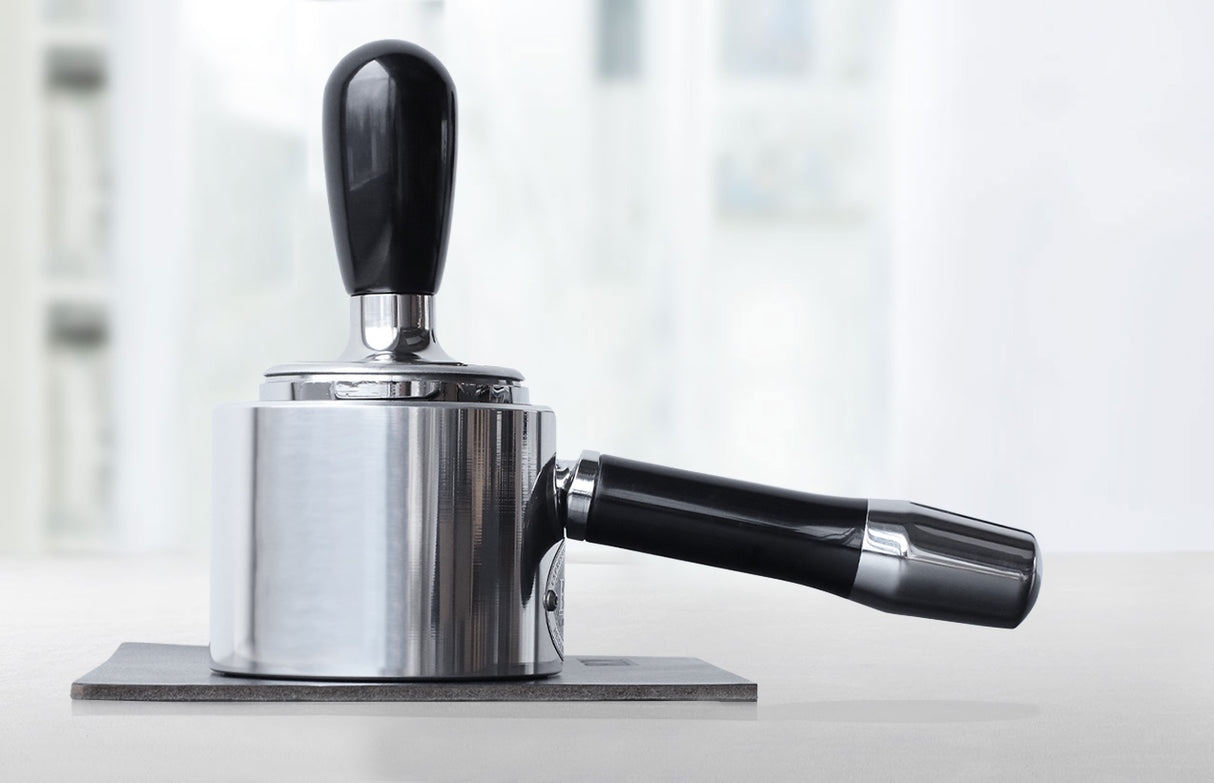 ECM - Pressing station