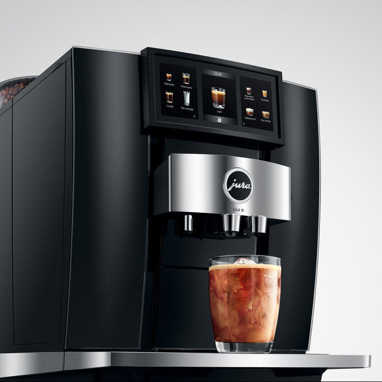 Jura GIGA 10 : machine à café automatique haut de gamme, double broyeur céramique, Cold Extraction Process