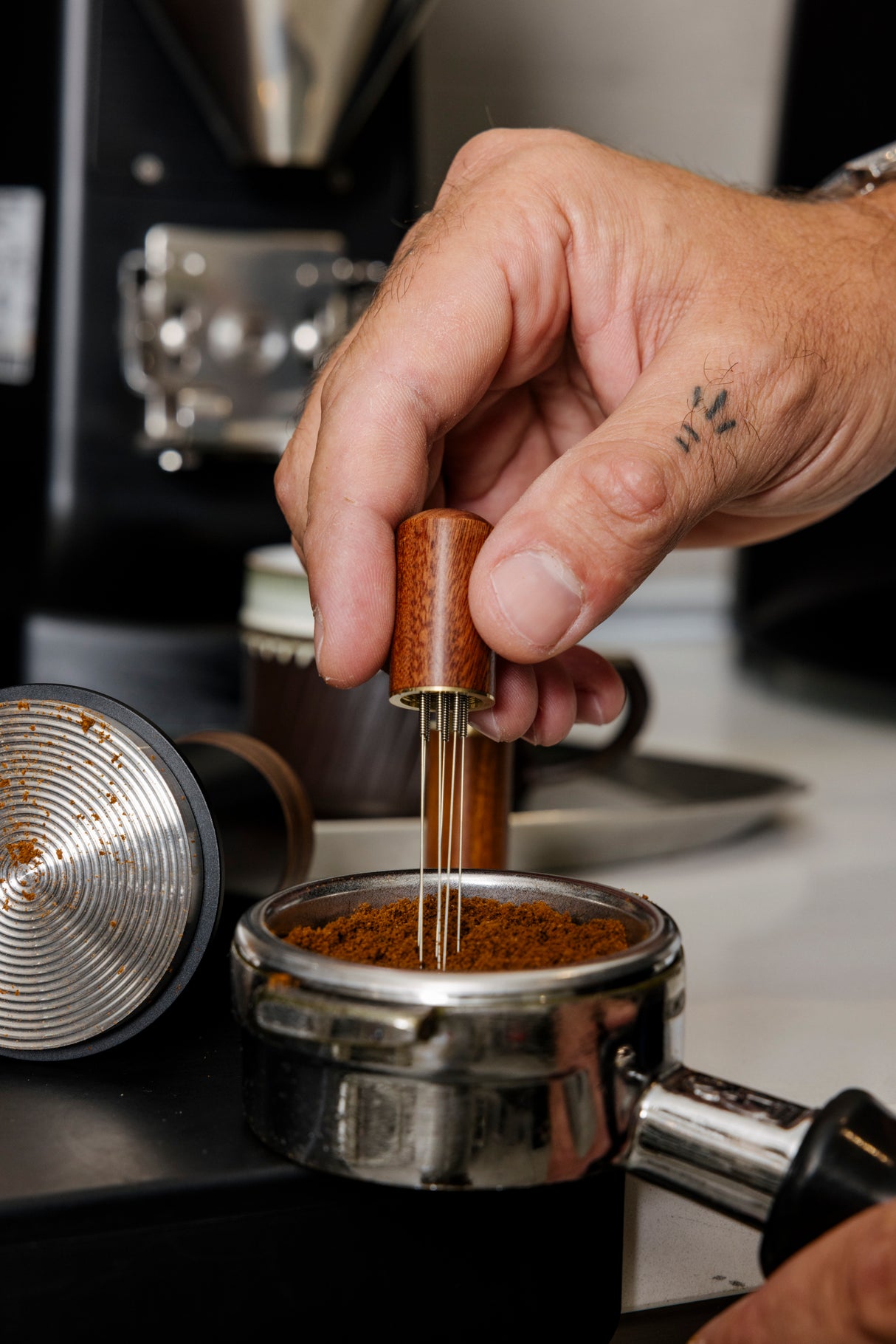 LX - Lightweight WDT Wooden Distribution Tool