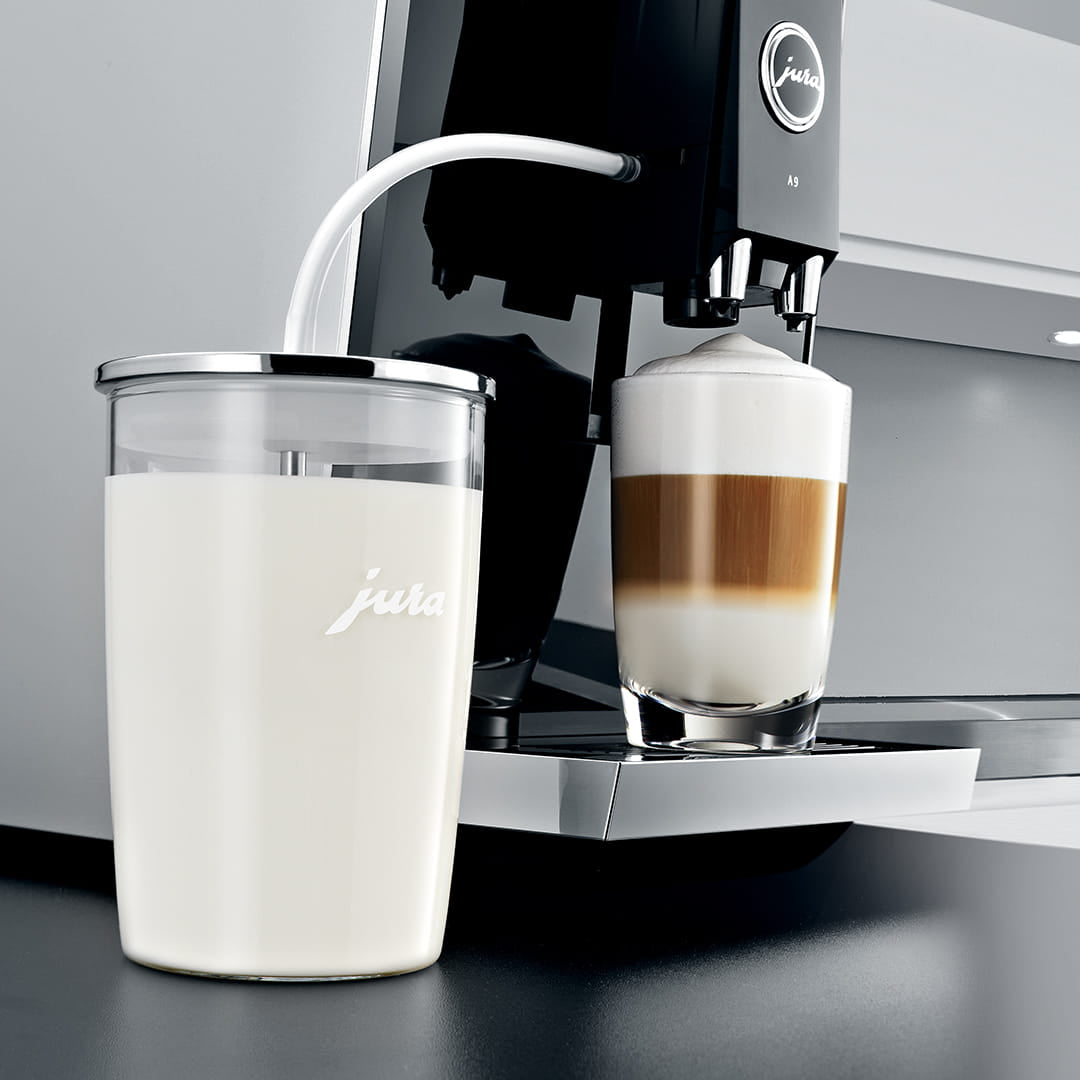 JURA 0.5 L Glass Milk Container: Lid with Stainless Steel Milk Lance
