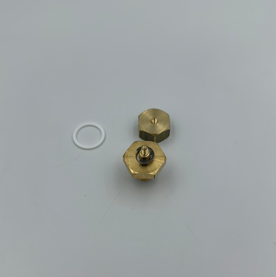 Anti-vacuum valve