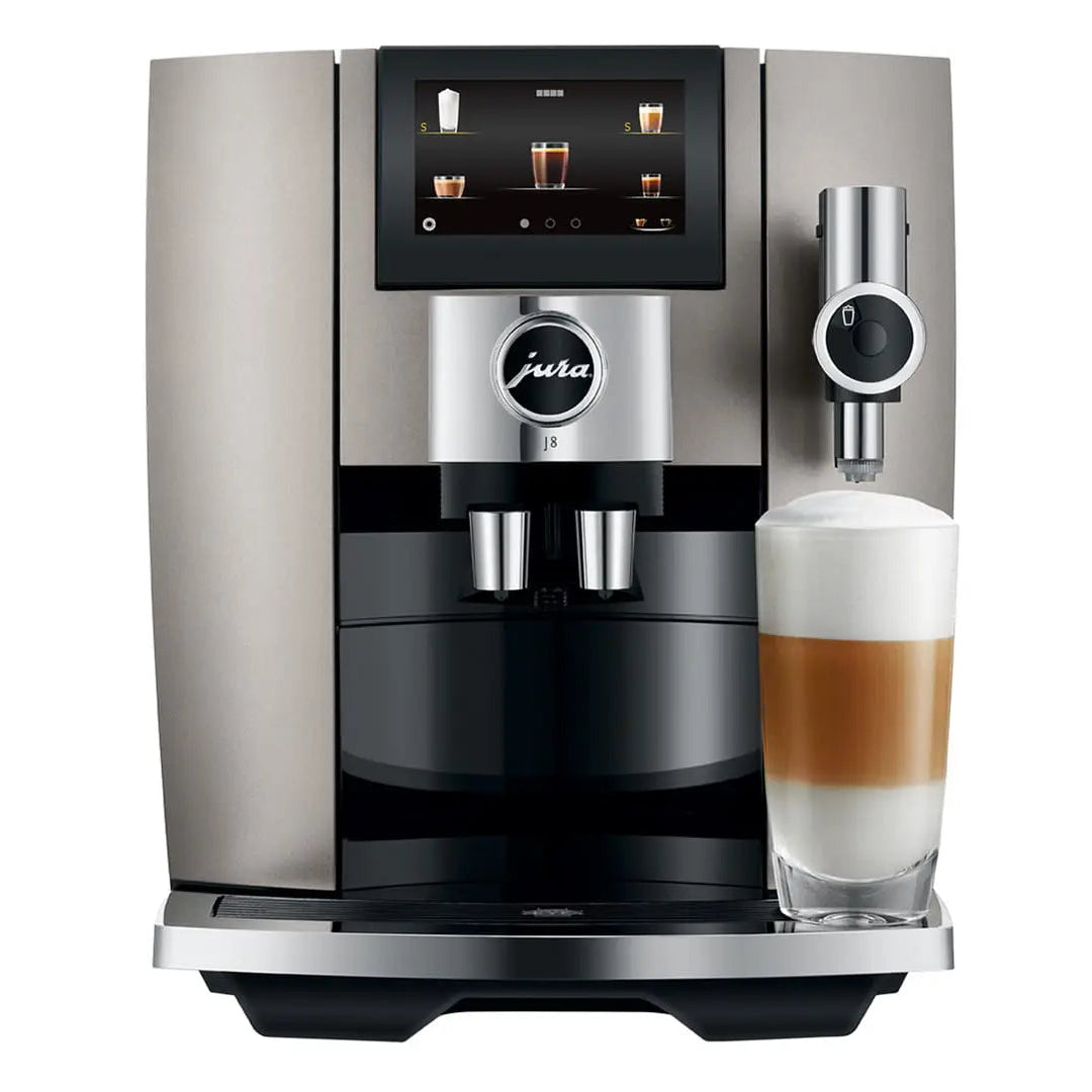 Jura J8 : machine à café automatique avec Sweet Foam, broyeur P.A.G.2+ et Coffee Eye