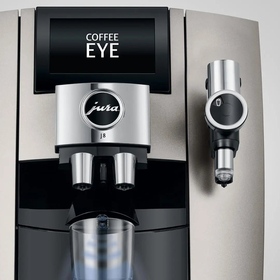 Jura J8 : machine à café automatique avec Sweet Foam, broyeur P.A.G.2+ et Coffee Eye
