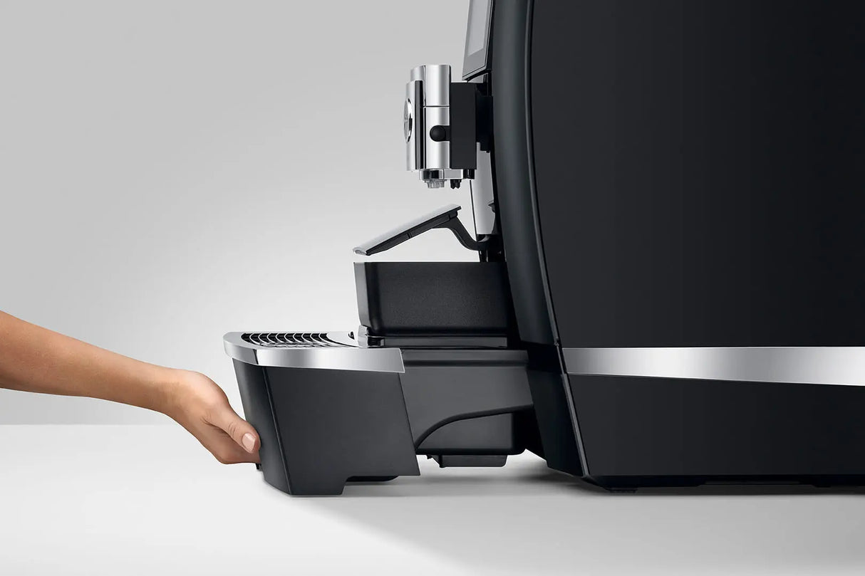 Jura - Giga X8 Automatic Espresso Machine