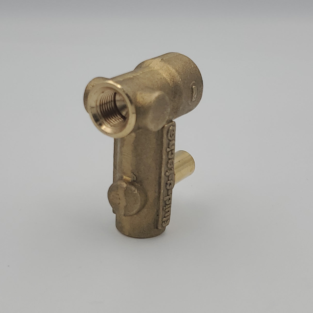 Adjustable pressure relief valve