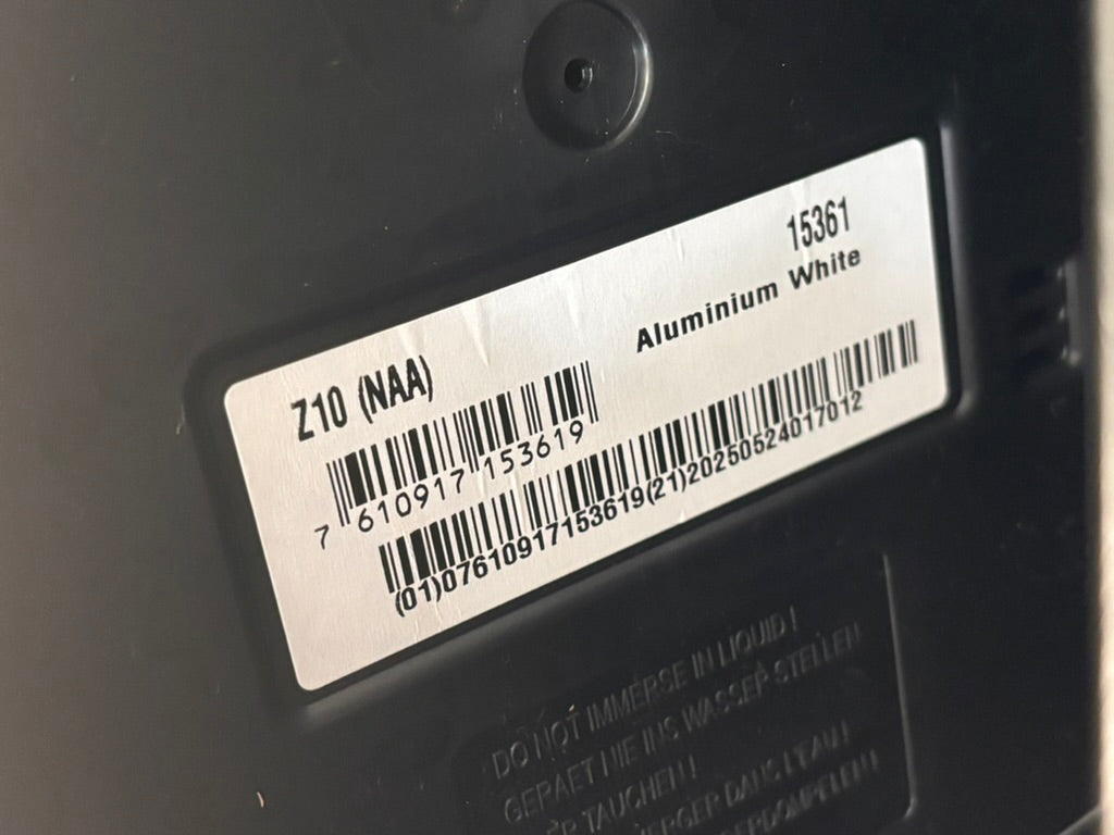 Jura Z10 — Machine à espresso automatique, Cold Brew intégré, P.R.G., écran tactile couleur 4,3 po (boîte ouverte)