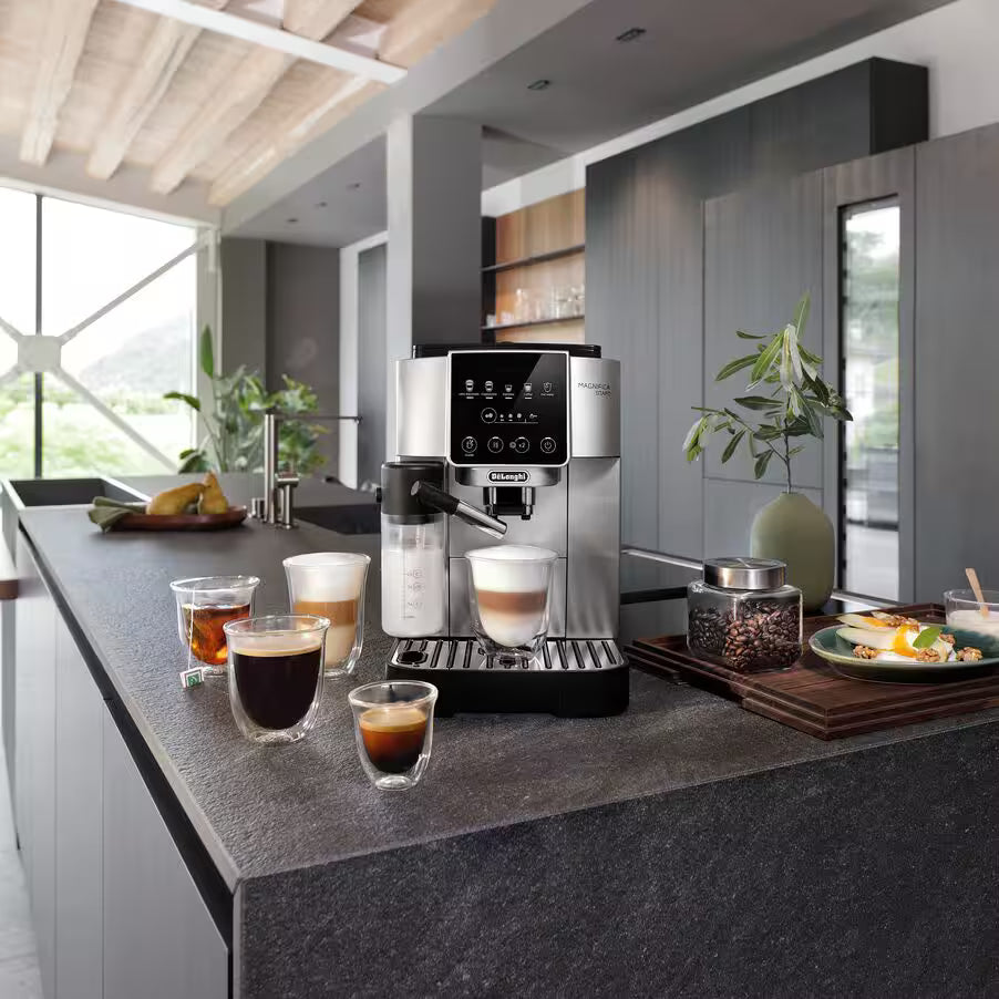 De'Longhi Magnifica Start Milk Argent : machine à espresso automatique avec broyeur intégré et système de lait LatteCrema