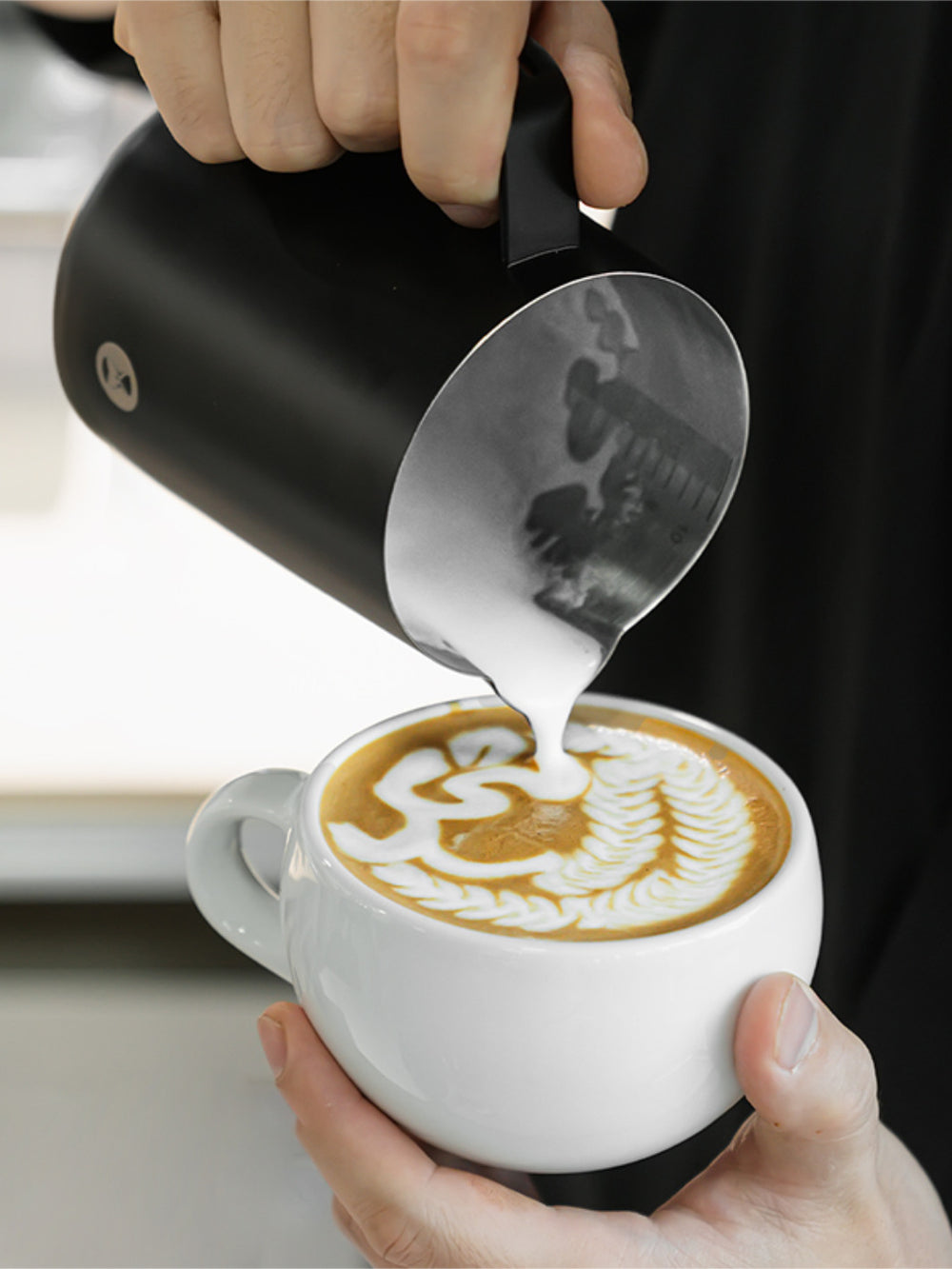 Timemore Rosetta — 700 mL Milk Pitcher, Tapered Spout, Laser Fill-Line Indicator