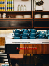 Acme Flat White 150 ml — Ensemble tasse et soucoupe porcelaine