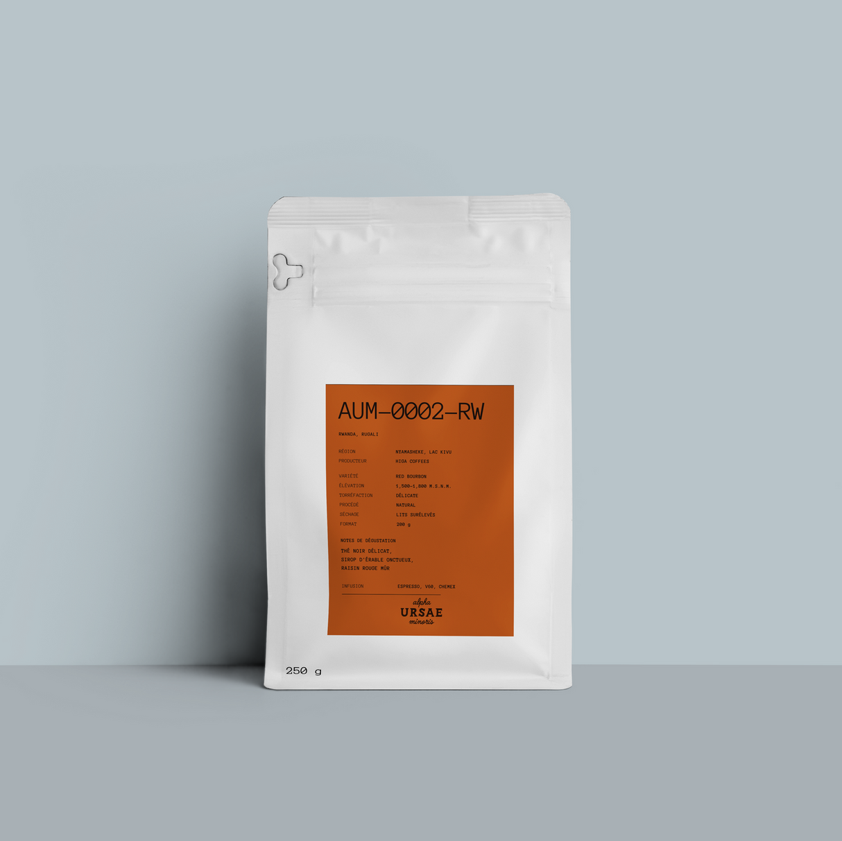 Ursae AUM-0002-RWA — Red Bourbon Naturel, Rugali Rwanda, Lac Kivu, torréfaction délicate (250g)
