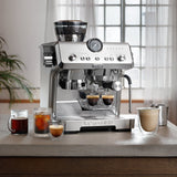 DeLonghi - Machine à espresso semi-automatique La Specialista Opéra (Démo)