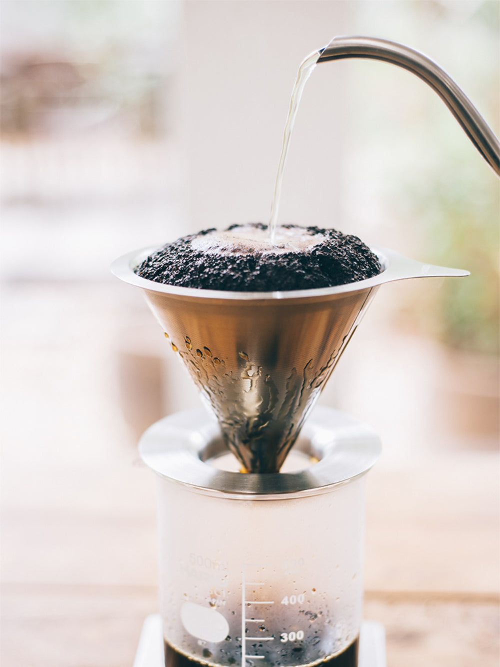 Hario 02 Dual Mesh : infuseur à café en acier inoxydable, double filtre métallique, 1 à 4 tasses