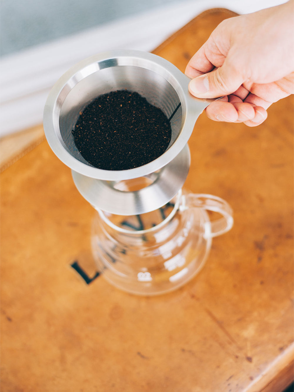 Hario 02 Dual Mesh : infuseur à café en acier inoxydable, double filtre métallique, 1 à 4 tasses