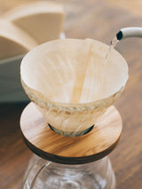 Hario V60-02 : filtres en papier pour infuseur, boîte de 100, blanc ou brun