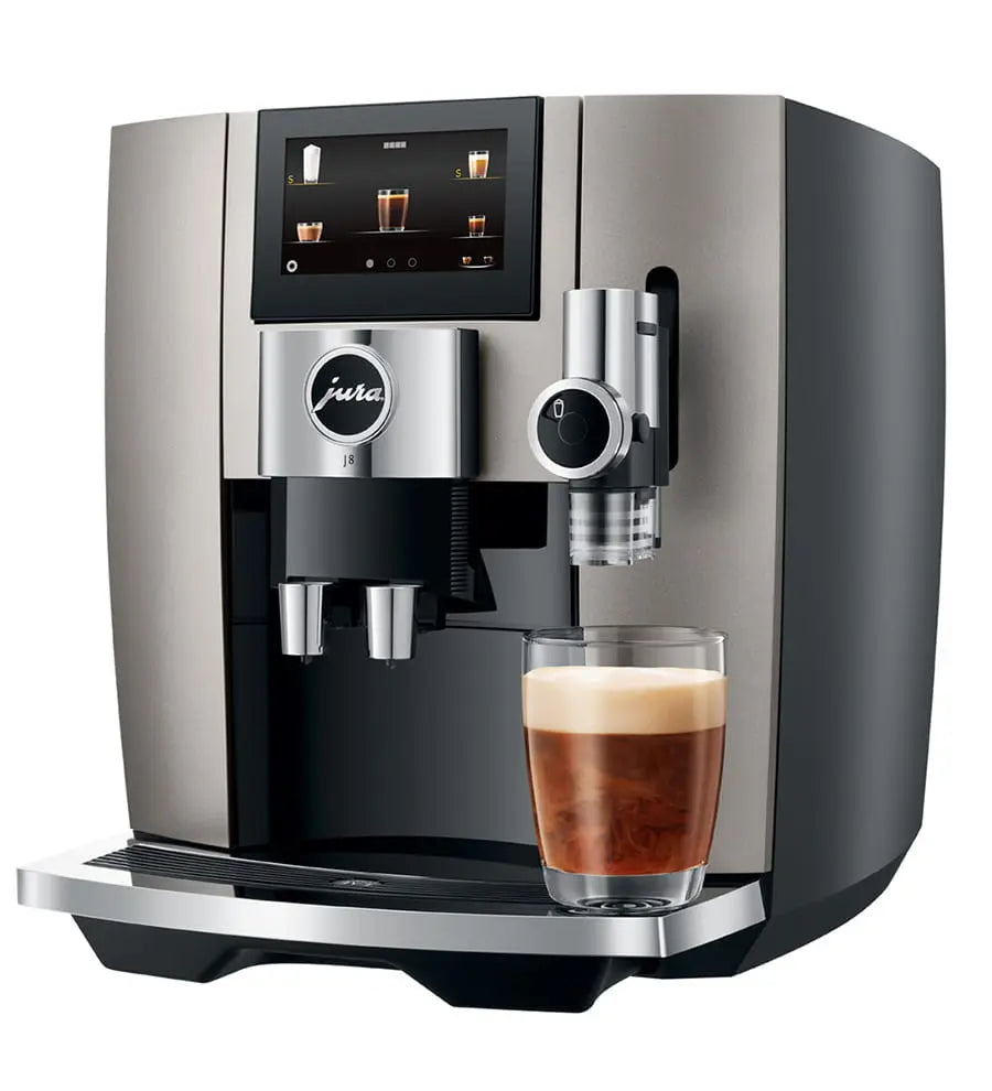 Jura J8 : machine à café automatique avec Sweet Foam, broyeur P.A.G.2+ et Coffee Eye