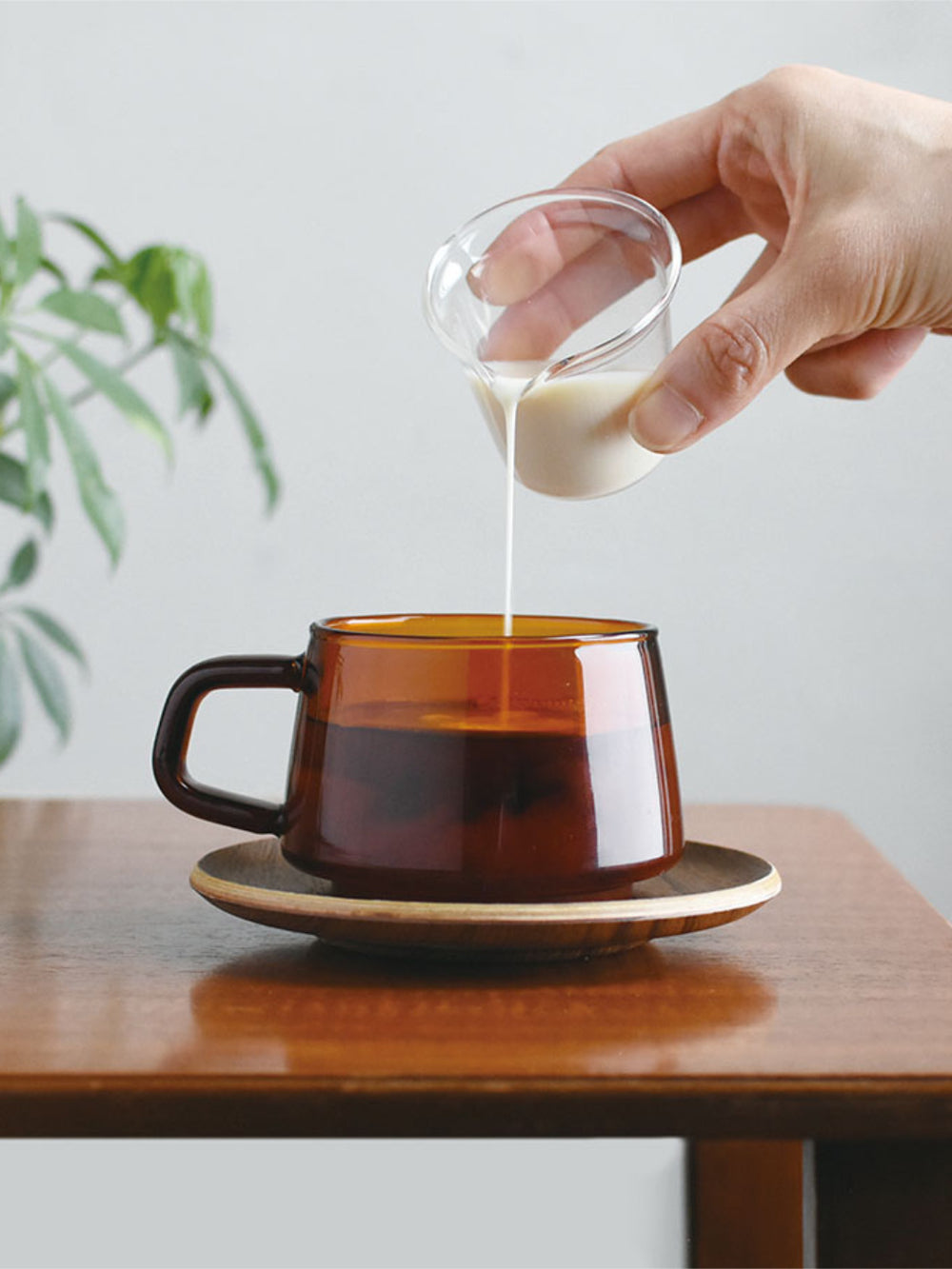 KINTO SEPIA: Amber Glass Cup and Mug, 270ml and 340ml