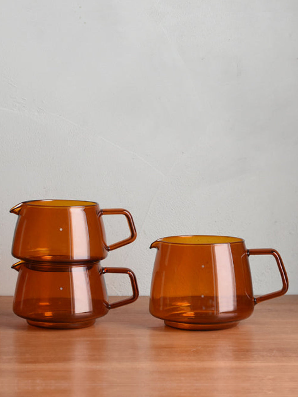 KINTO SEPIA: Amber Glass Coffee Server, 600ml, Base for KINTO SLOW COFFEE STYLE Brewers