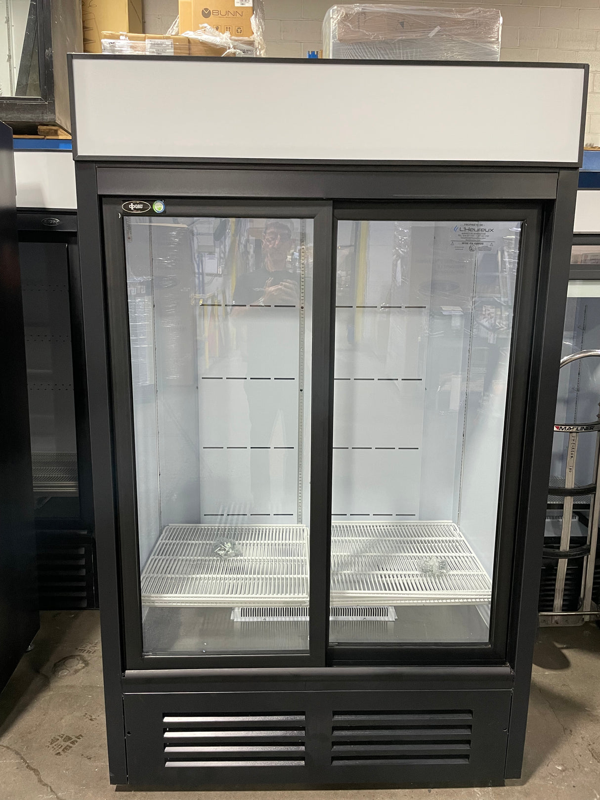 Réfrigérateur usagé 2 portes vitrées coulissante QBD CD40HC *reconditionné*